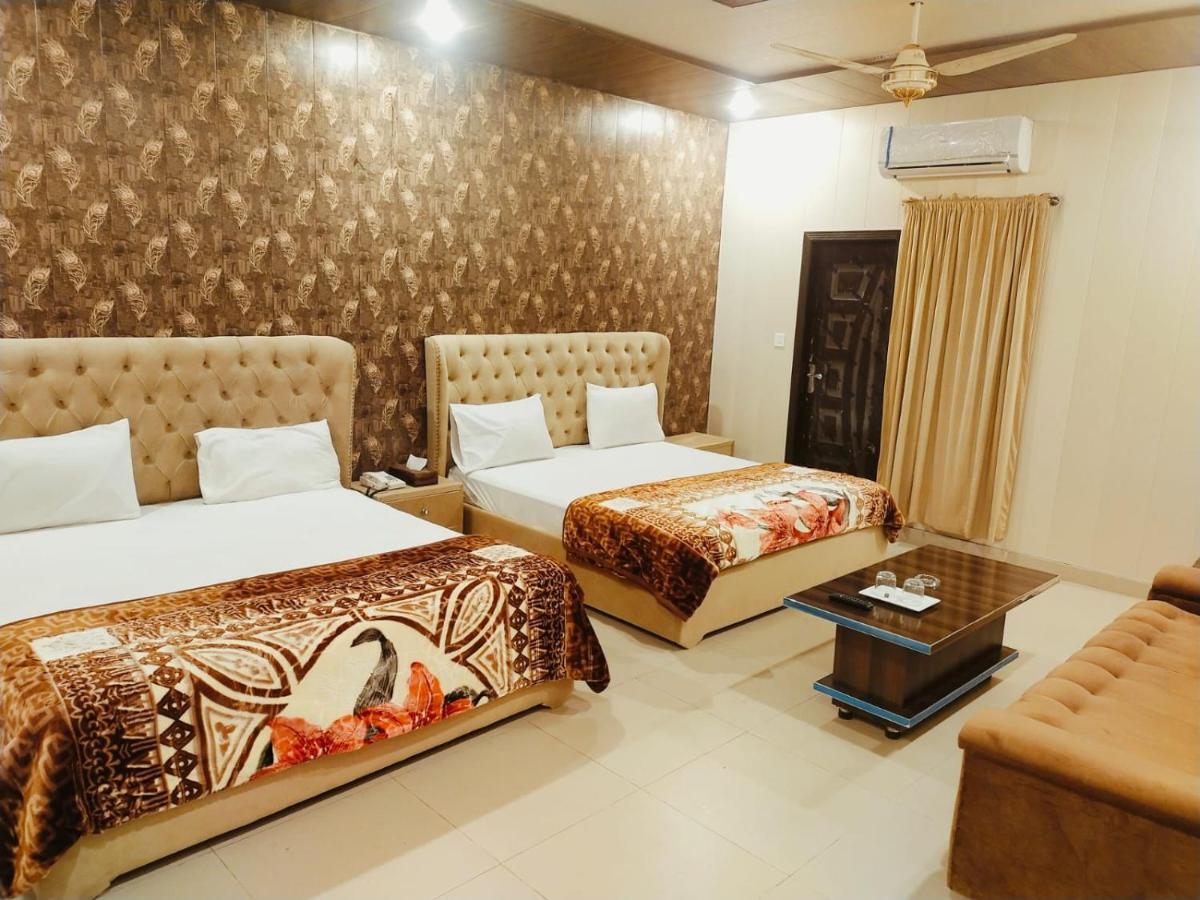 Royal Fort Executive Hotel Gulberg Lahor Kültér fotó