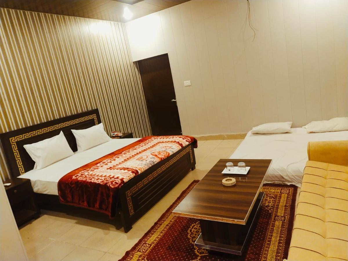 Royal Fort Executive Hotel Gulberg Lahor Kültér fotó