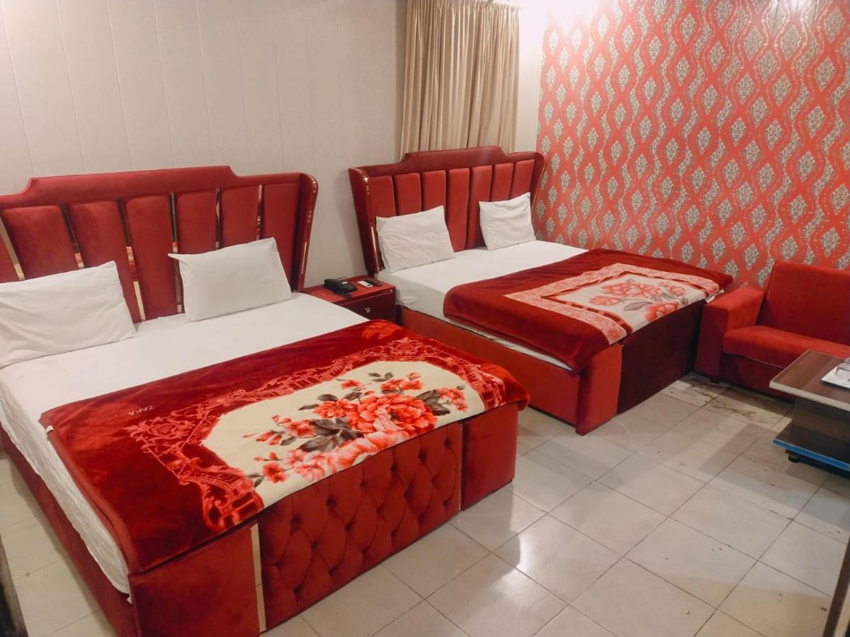 Royal Fort Executive Hotel Gulberg Lahor Kültér fotó